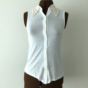 Sleeveless Button Front Top with Lace Collar